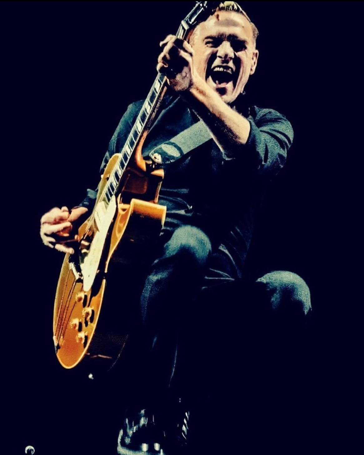 Bryan Adams