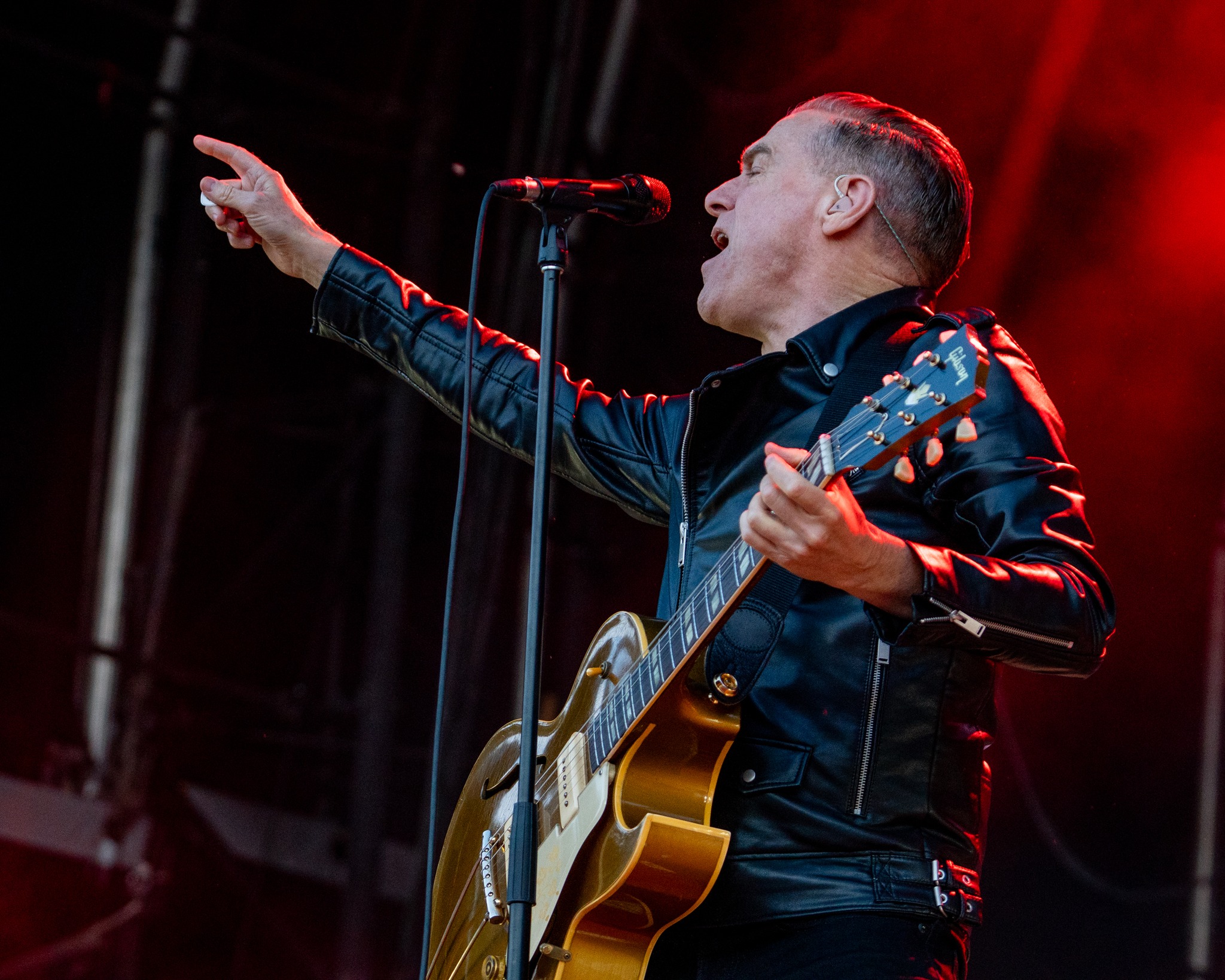 Bryan Adams