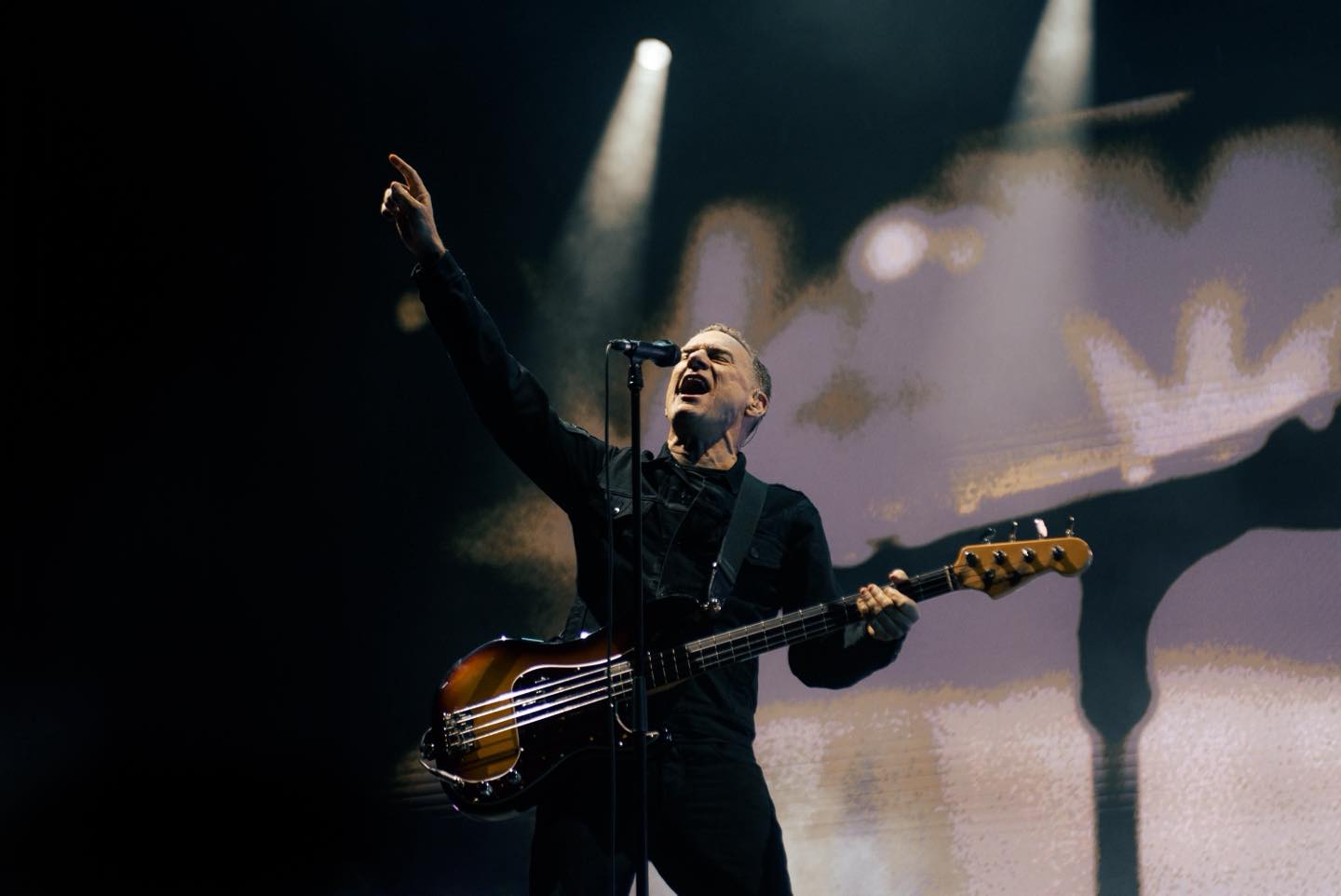 Bryan Adams